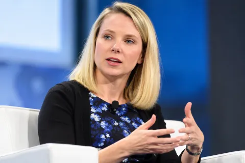 Marissa Mayer’s Dazzle AI