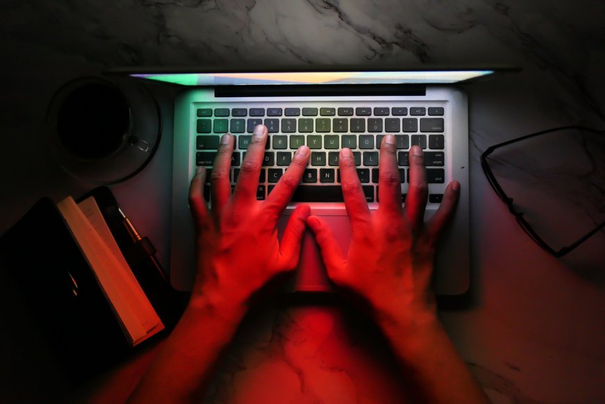 TC Chair Warns Google Over Gmail’s Alleged Partisan Spam Filters