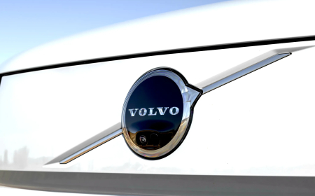 Luminar is fighting with its biggest customer as bankruptcy threat looms