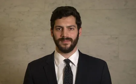 a16z-backed super PAC is targeting Alex Bores, sponsor of New York’s AI safety bill — he says bring it on
