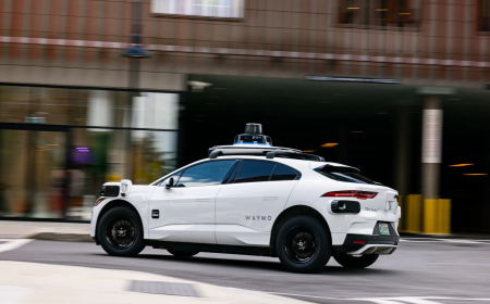 Waymo removes safety drivers in Miami ahead of 2026 launch