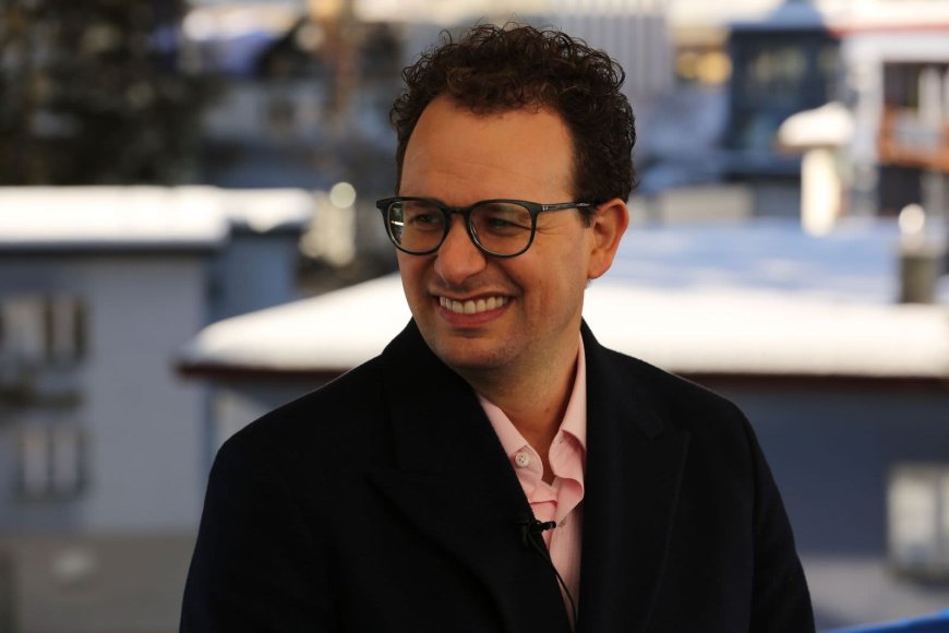 Anthropic announces $50 billion data center plan