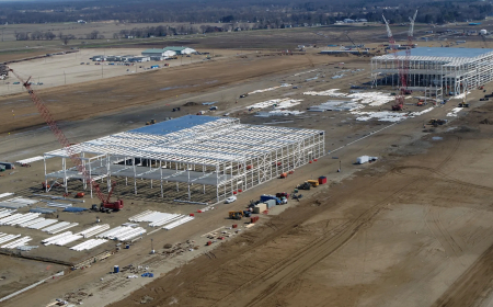 Ford is starting a battery storage business to power data centers and the grid