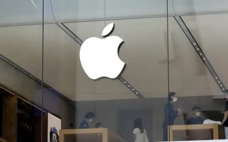 Apple becomes a debt collector with its new developer agreement