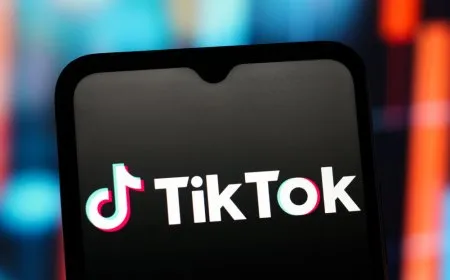 Police Charge Driver Who Allegedly Killed a Pedestrian While Livestreaming on TikTok