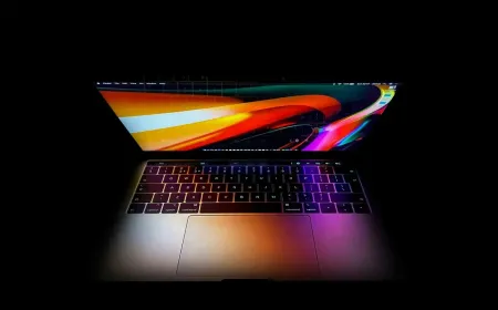 Is Apple Bored of Winning? The M5 MacBook Pro and a Strange New Phase for Apple
