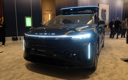 This Is Uber’s New Robotaxi From Lucid and Nuro