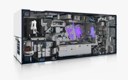 ASML: The Machine That Saved Moore’s Law and Powers the Modern Chip Industry