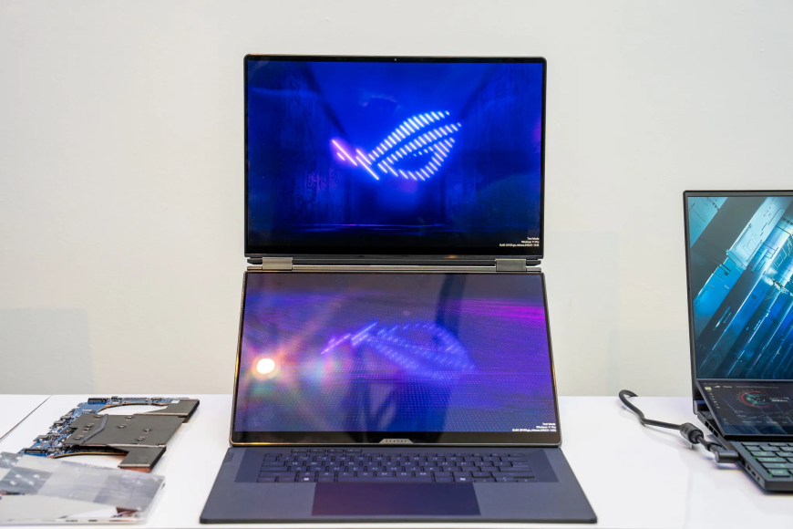 Double Screen Laptops Are Finally Good: 2026 Asus Zenbook Review