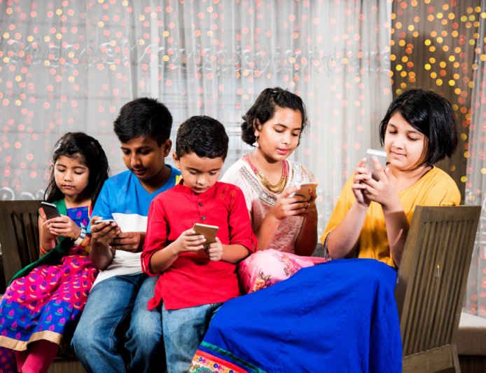 Indian States Consider Australia-Style Ban on Social Media for Children