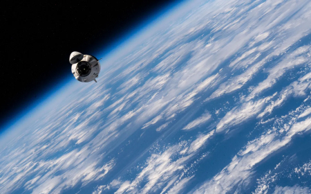 NASA astronauts can now bring their phones with them on their mission to the moon