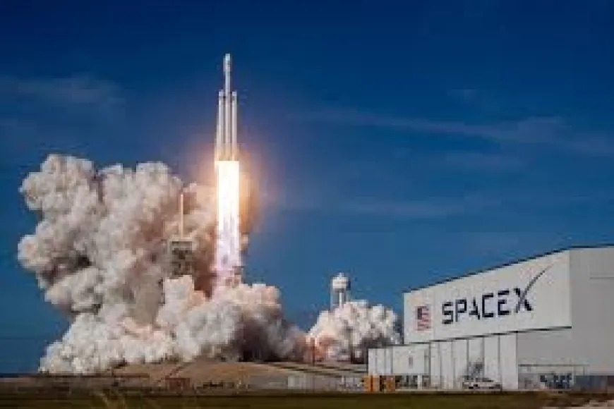 SpaceX seeks federal approval to launch 1 million solar-powered satellite data centers