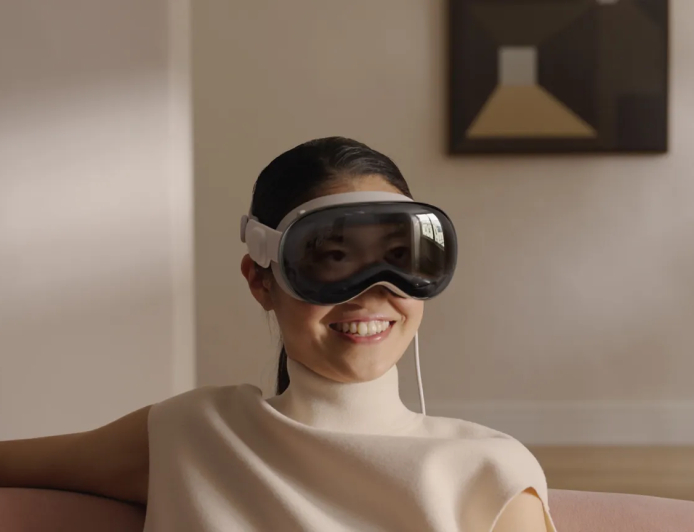 YouTube finally launches a dedicated app for Apple Vision Pro