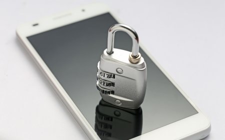 Apple reports zero spyware breaches for users in Lockdown Mode