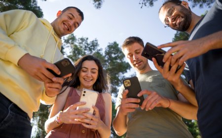 As people look for ways to make new friends, here are the apps promising to help