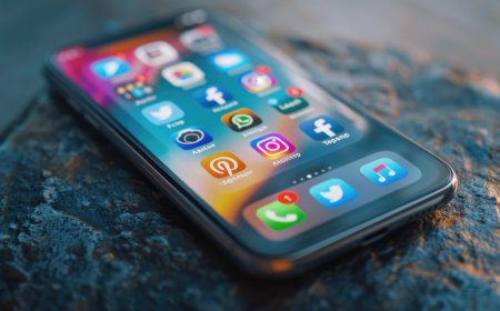 Karnataka moves toward banning social media access for users under 16 in India