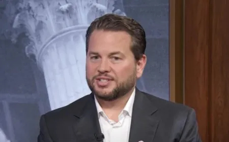 Pinterest CEO urges governments to restrict social media access for users under 16