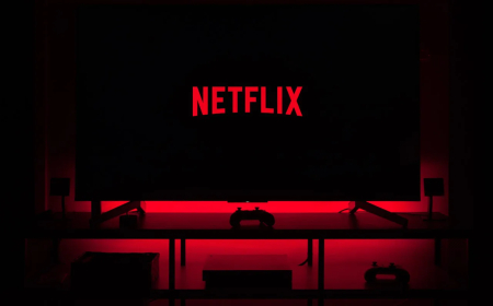 Netflix withdraws from Warner Bros. Discovery bid, clearing path for Ellison-backed Paramount deal