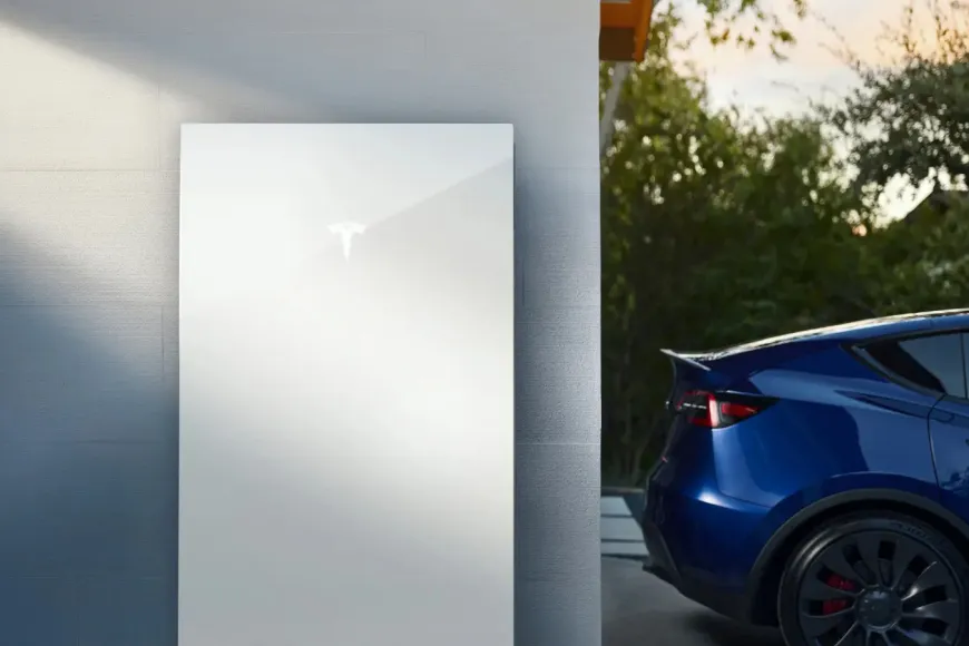 Tesla enters the UK energy market as a utility, challenging Octopus Energy