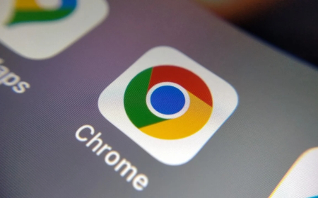 Google transforms Chrome into an AI-powered workplace assistant