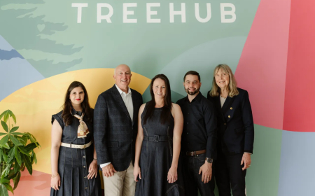 Esther and Anne Wojcicki support the launch of a new healthcare accelerator and fund