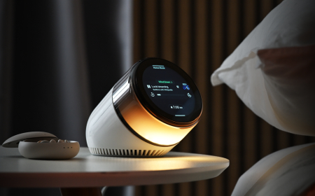 How a Smart Alarm Clock Helped Me Break the Habit of Using My Phone in Bed