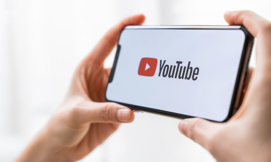 YouTube tests AI search feature with guided answer results