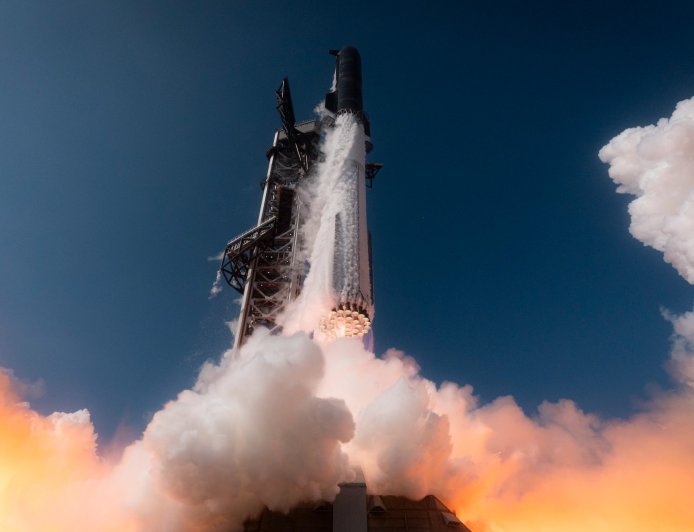 FAA Directs SpaceX to Review Starship V3 Booster Malfunction
