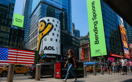 Bending Spoons Explained: Inside the Tech Company Behind AOL and Vimeo’s Public Debut
