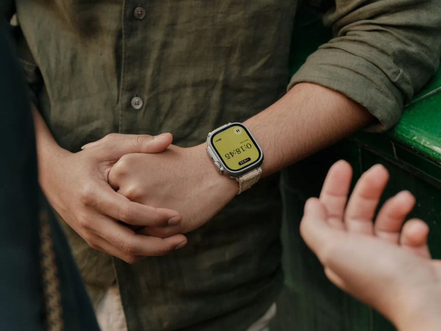 Granola Brings AI Meeting Transcription to Apple Watch