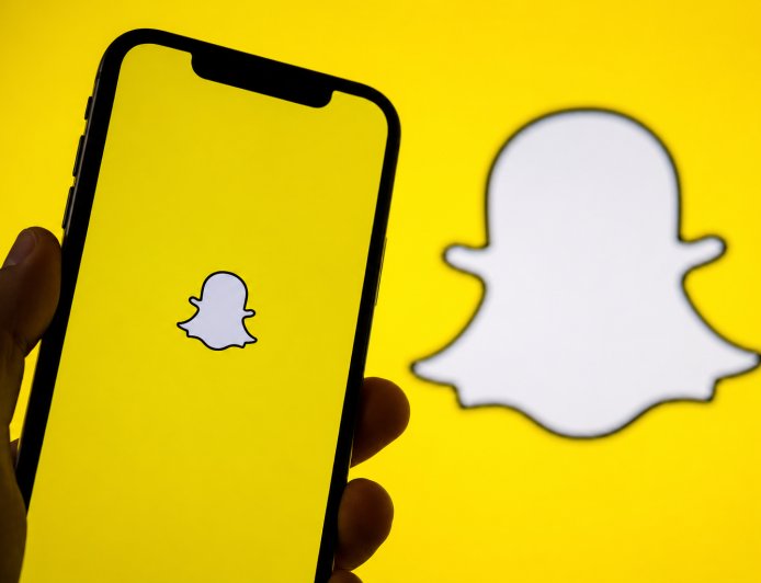 Snapchat Now Lets Users Share What They’re Listening to in Real Time