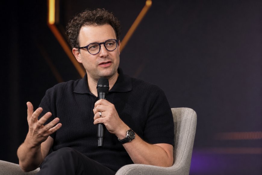 Dario Amodei Says AI Backlash Stems From a Broader Crisis of Trust
