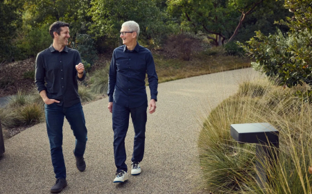 Tim Cook Names John Ternus as Apple’s Next CEO