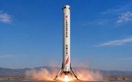 Chinese Rocket Company LandSpace Successfully Lands Reusable Zhuque-3 Booster