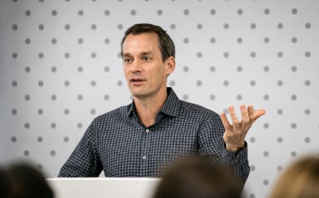 Google AI Veteran Jeff Dean Launches Discovery Loop Startup