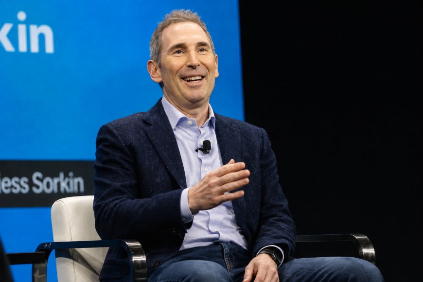 Investors Love AI, as Long as You’re a Cloud Host