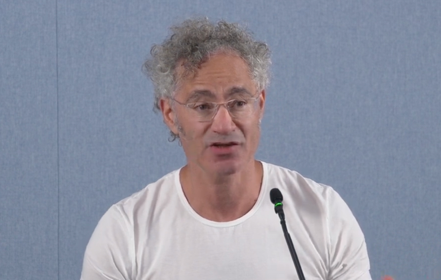 Palantir CEO Alex Karp Criticises AI Labs After Record-Breaking Quarter