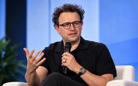 Anthropic Founders Seek Majority Voting Control Ahead of IPO