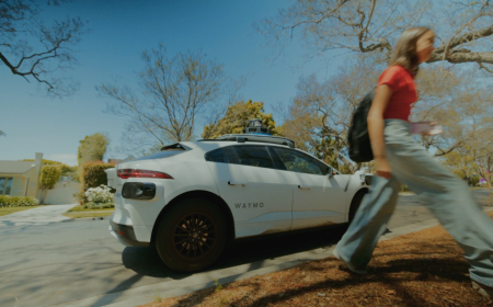 Waymo Expands Robotaxi Service to Teen Riders in Nashville