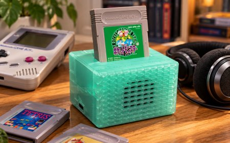 Retro Song Bird Turns Nintendo Game Boy Cartridges Into a Standalone Music Player