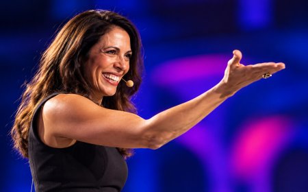 Endeavor Catalyst Raises $320M Fund to Back Startups Beyond Silicon Valley