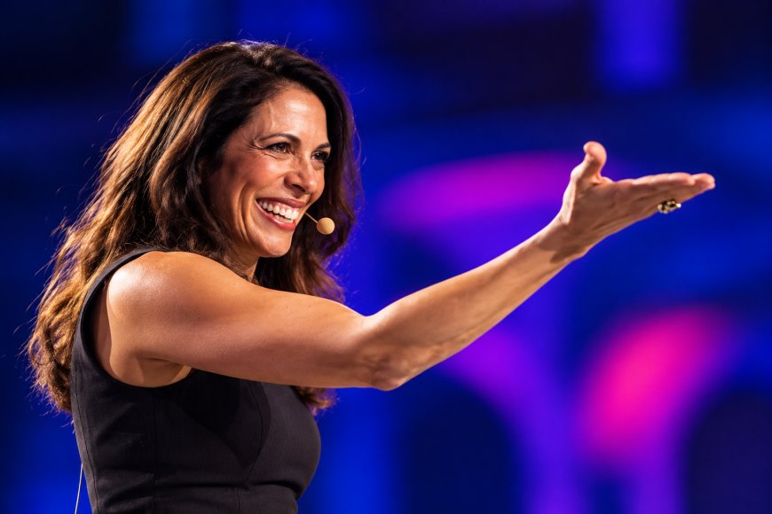 Endeavor Catalyst Raises $320M Fund to Back Startups Beyond Silicon Valley